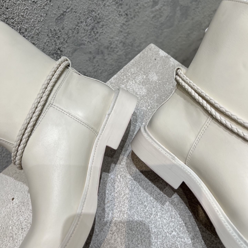 b0tt*ga Ven*ta boots